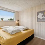 Lovely New-built Near Sea Holiday home