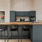 Lovely New-built Near Sea Holiday home *