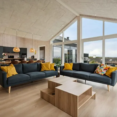 Lovely New-built Near Sea בית נופש